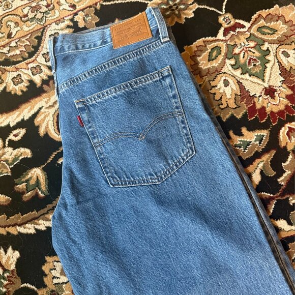 Levi's Medium Wash - Baggy Dad Jeans - Picture 4 of 4